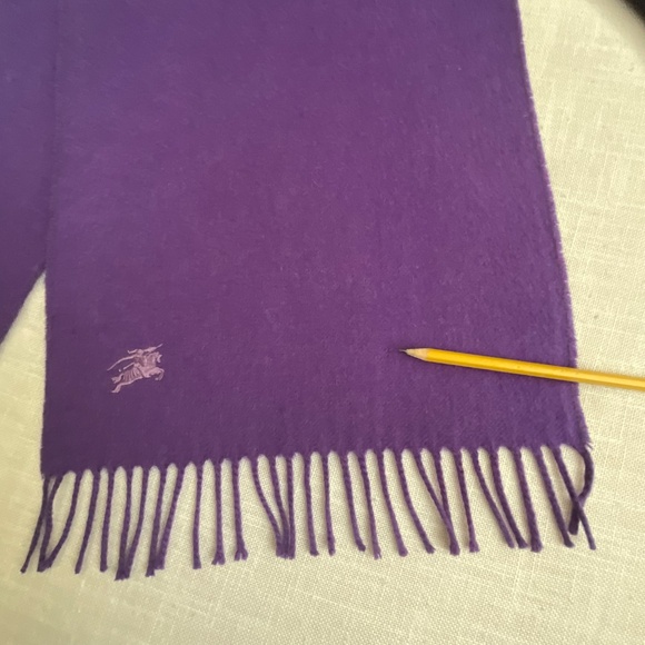 Burberry Cashmere Purple Fringed Logo Scarf Vintage 12”x 60”Made in Scotland - Picture 6 of 12